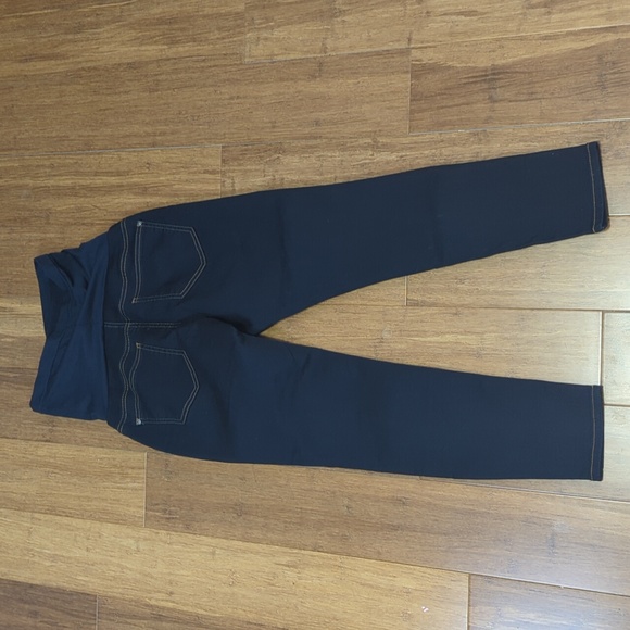Bella Vida Maternity Dark Wash Maternity SkinnyJeans Medium - Picture 7 of 7